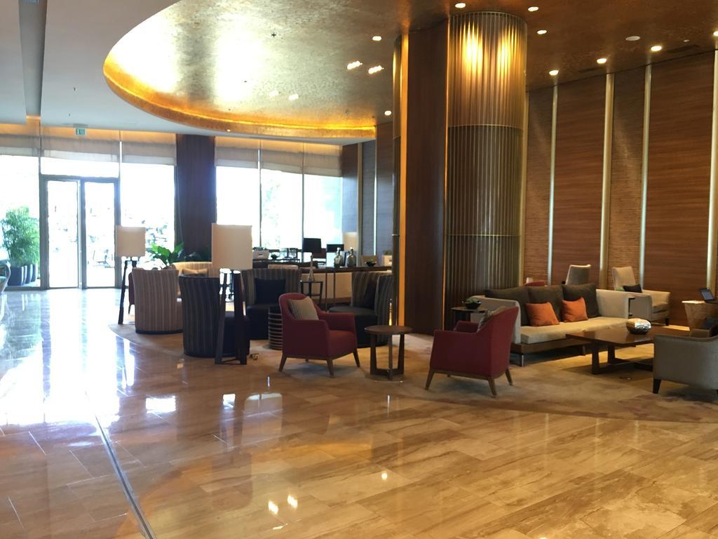 Shang Luxury Suites Mandaluyong Exterior photo