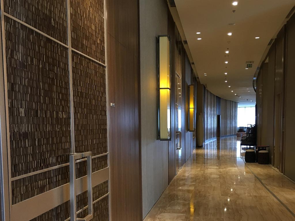Shang Luxury Suites Mandaluyong Exterior photo