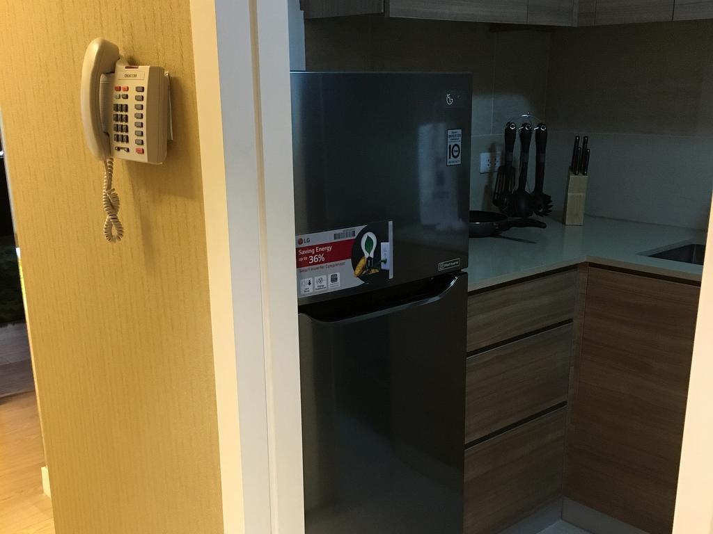 Shang Luxury Suites Mandaluyong Room photo