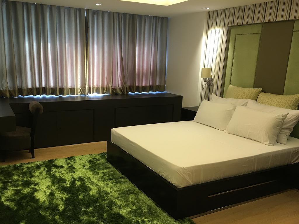 Shang Luxury Suites Mandaluyong Room photo