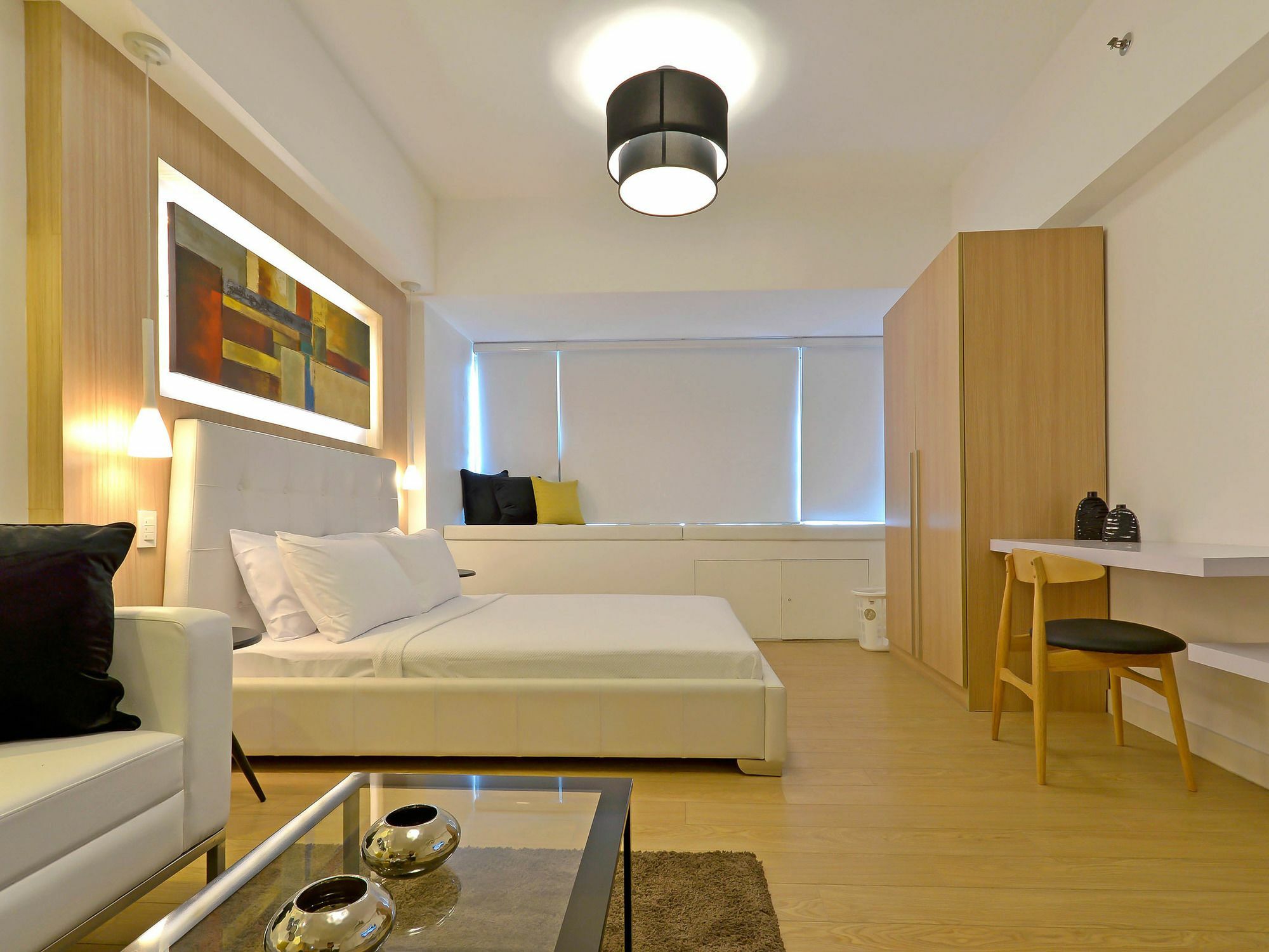 Shang Luxury Suites Mandaluyong Exterior photo